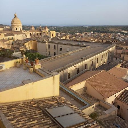 Hotel La Finestra Su Noto Exteriér fotografie