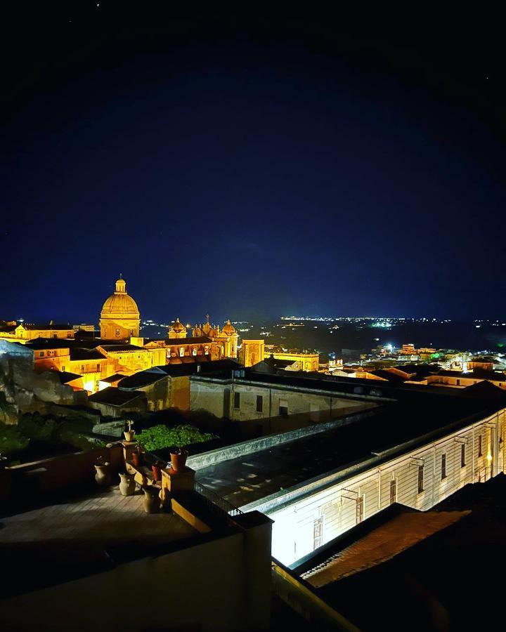 Hotel La Finestra Su Noto Exteriér fotografie